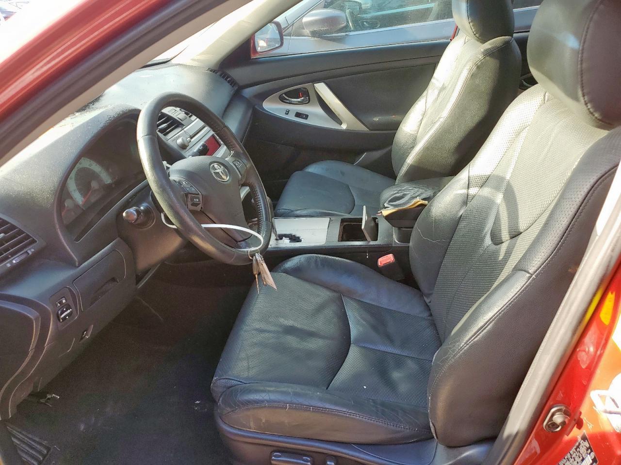2011 Toyota Camry Base - Фото 7