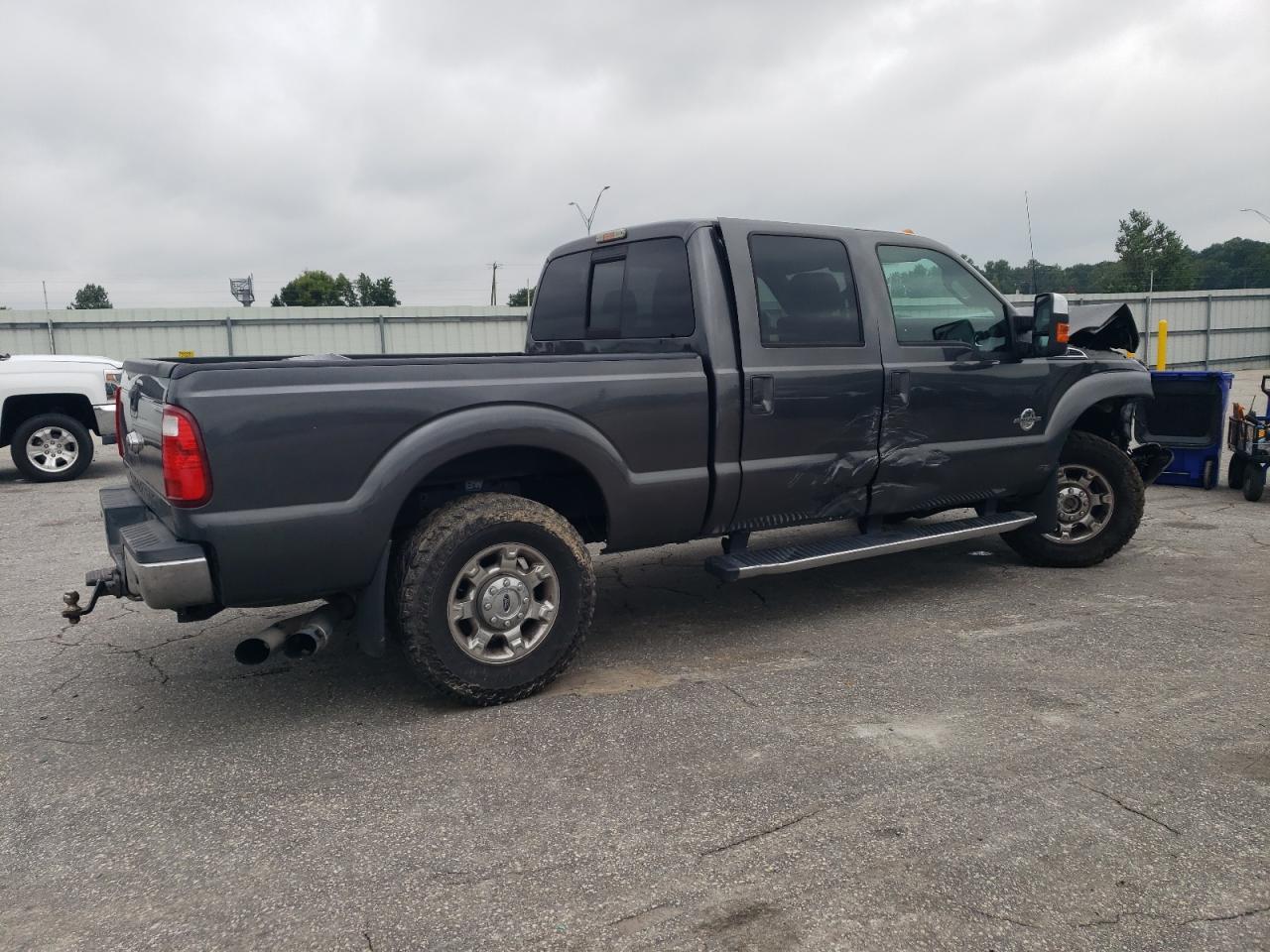 2015 Ford F250 Super Duty - Фото 3