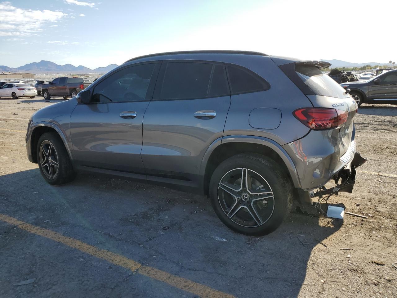 2025 Mercedes-Benz Gla 250 - Фото 2