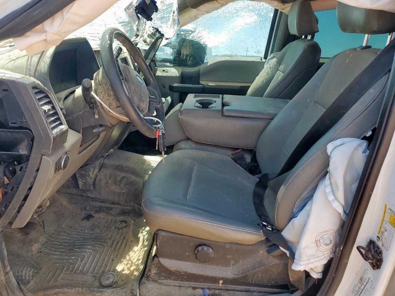 2022 Ford F250 Super Duty - Image 7