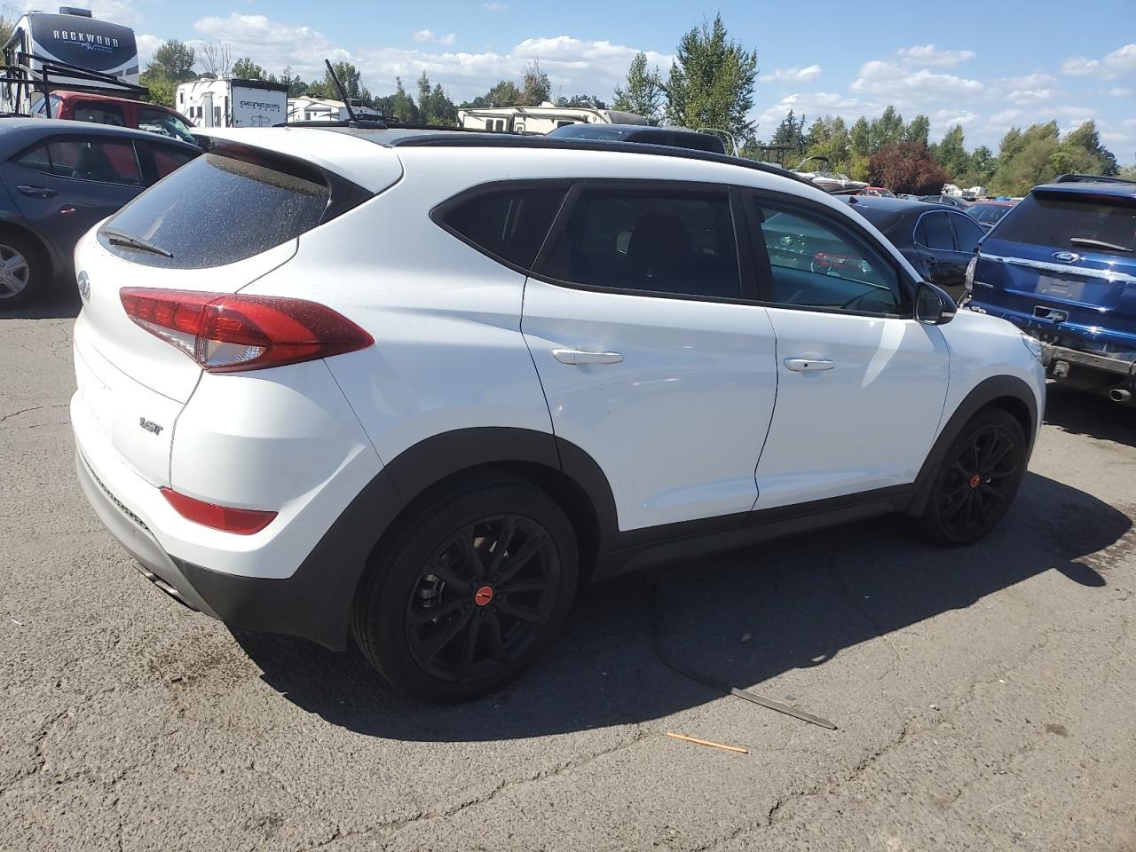 2017 Hyundai Tucson Limited - Фото 3