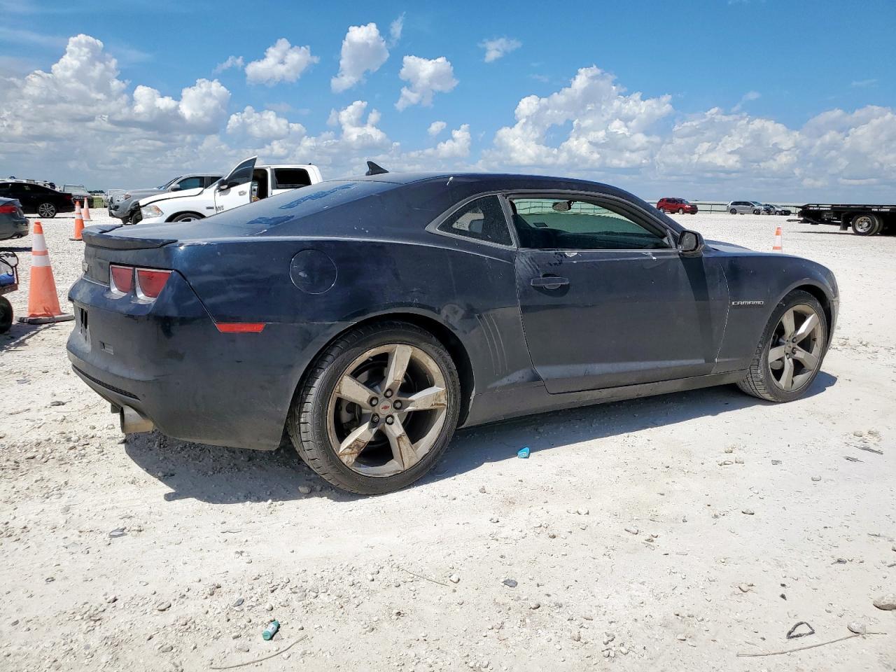 2013 Chevrolet Camaro Ls - Фото 3