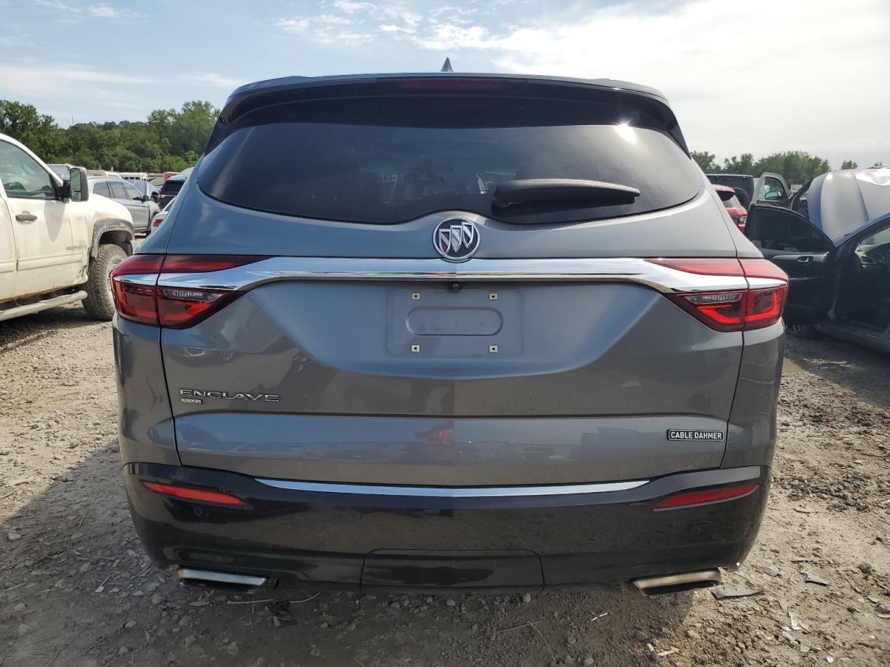 2020 Buick Enclave Essence - Image 6
