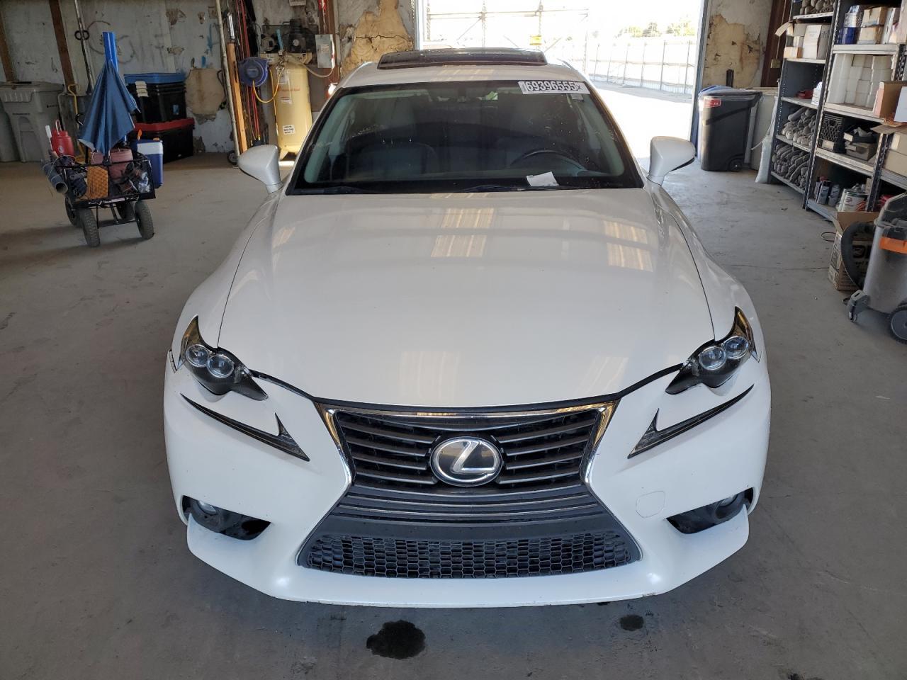 2016 Lexus Is 200T - Image 5