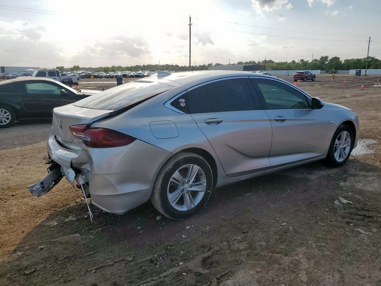 2018 Buick Regal Preferred - Фото 3
