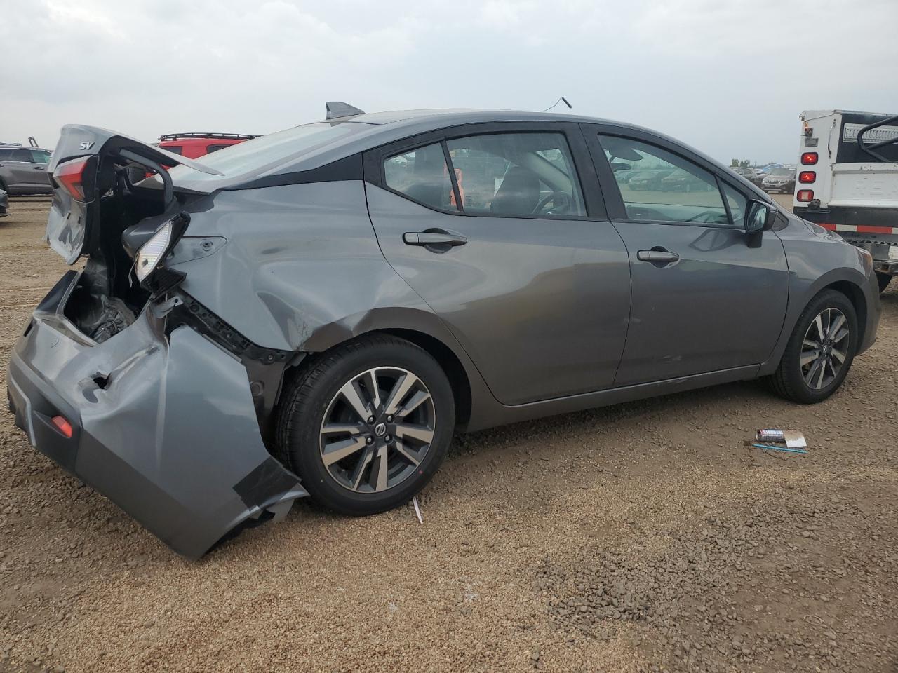 2021 Nissan Versa Sv - Фото 3