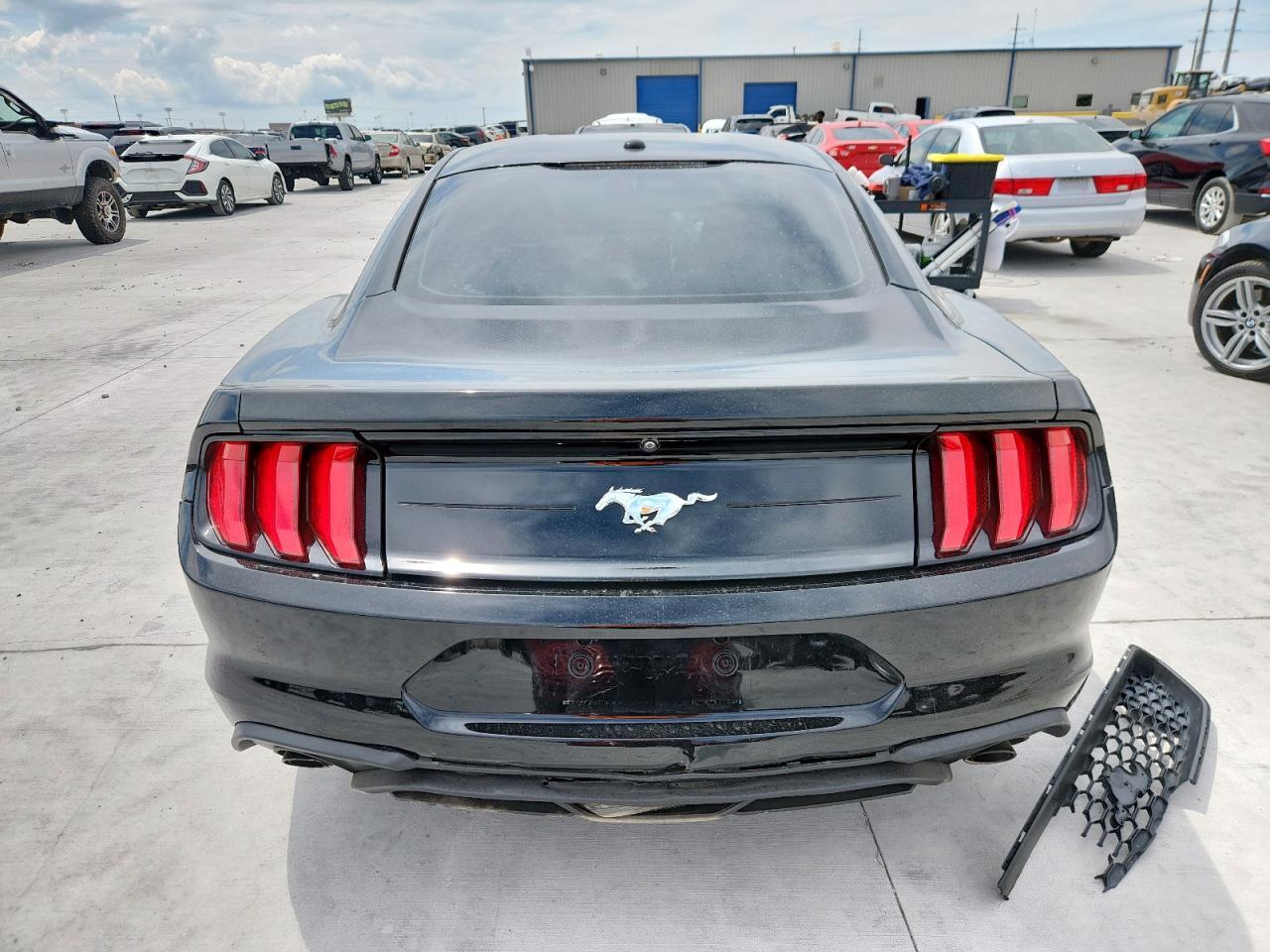 2019 Ford Mustang - Фото 6