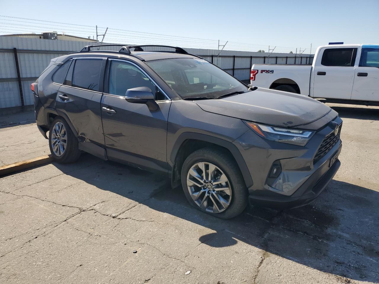 2023 Toyota Rav4 Xle Premium - Фото 4