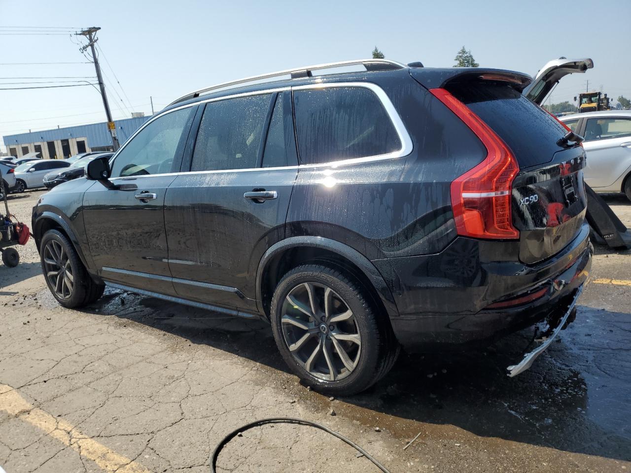 2016 Volvo Xc90 T6 - Image 2
