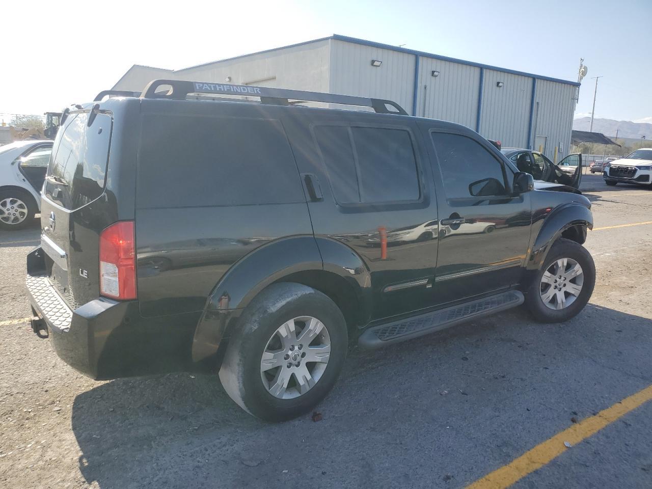 2006 Nissan Pathfinder Le - Фото 3