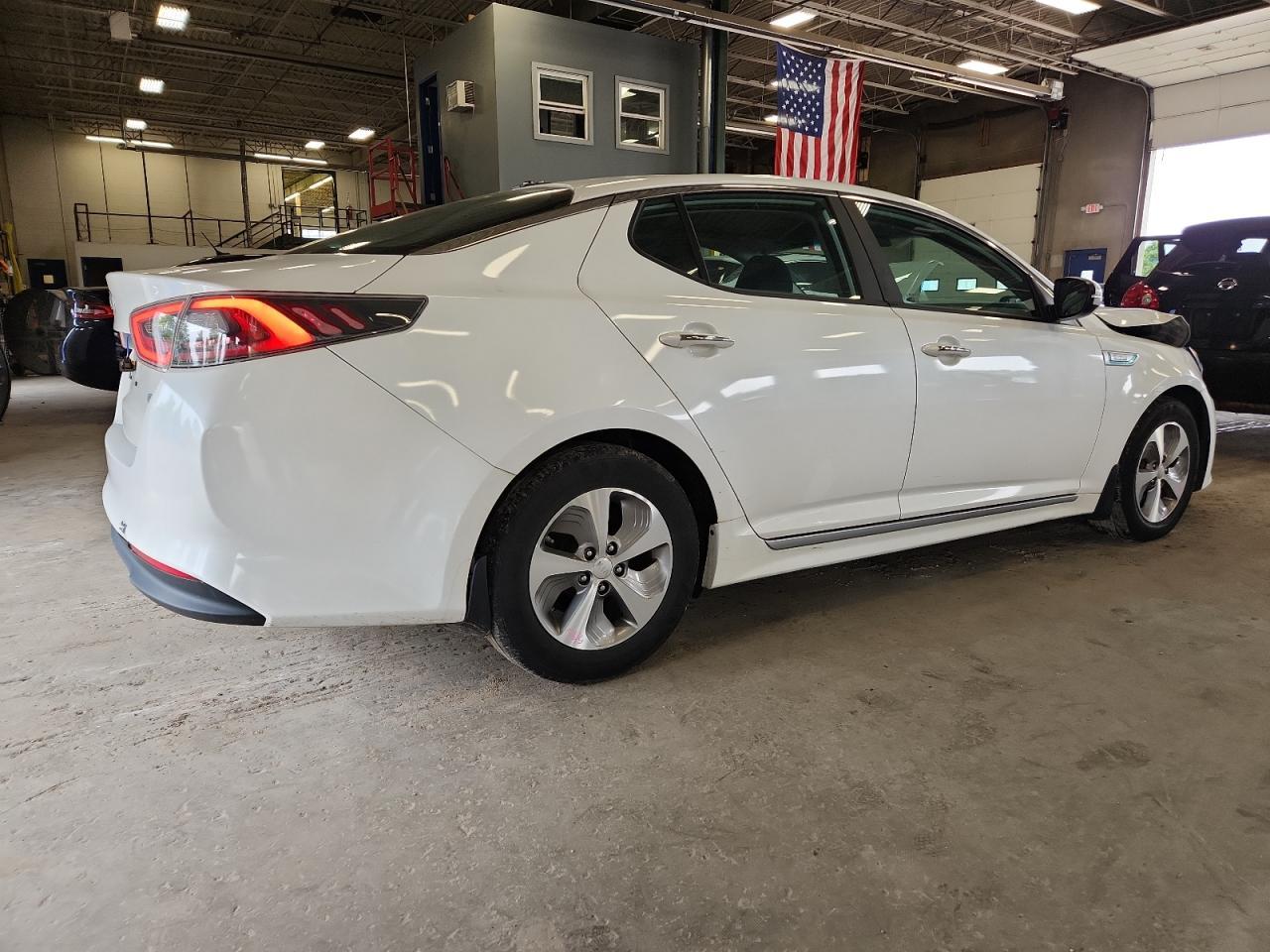 2014 Kia Optima Hybrid - Фото 3