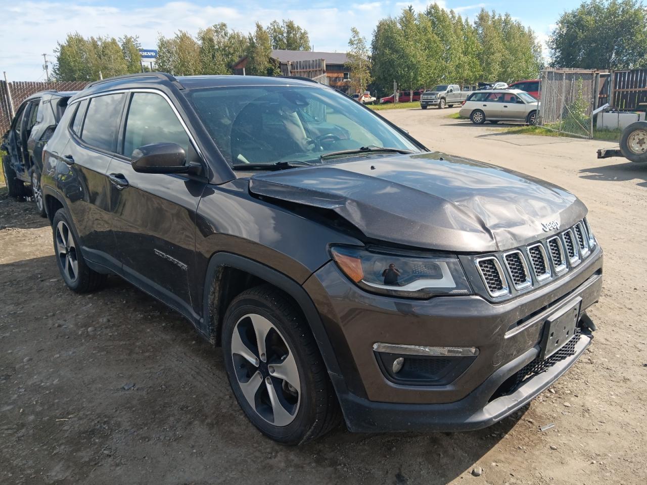 2017 Jeep Compass Latitude - Image 4