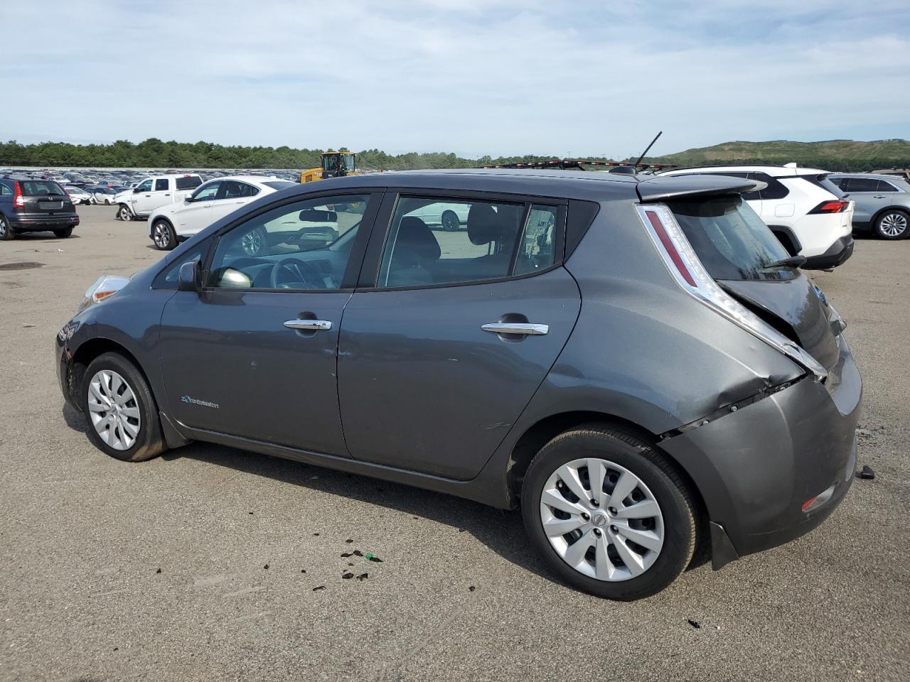 2017 Nissan Leaf S - Фото 2