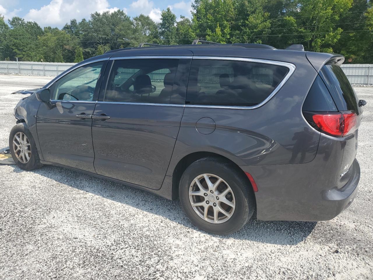2020 Chrysler Voyager Lxi - Image 2