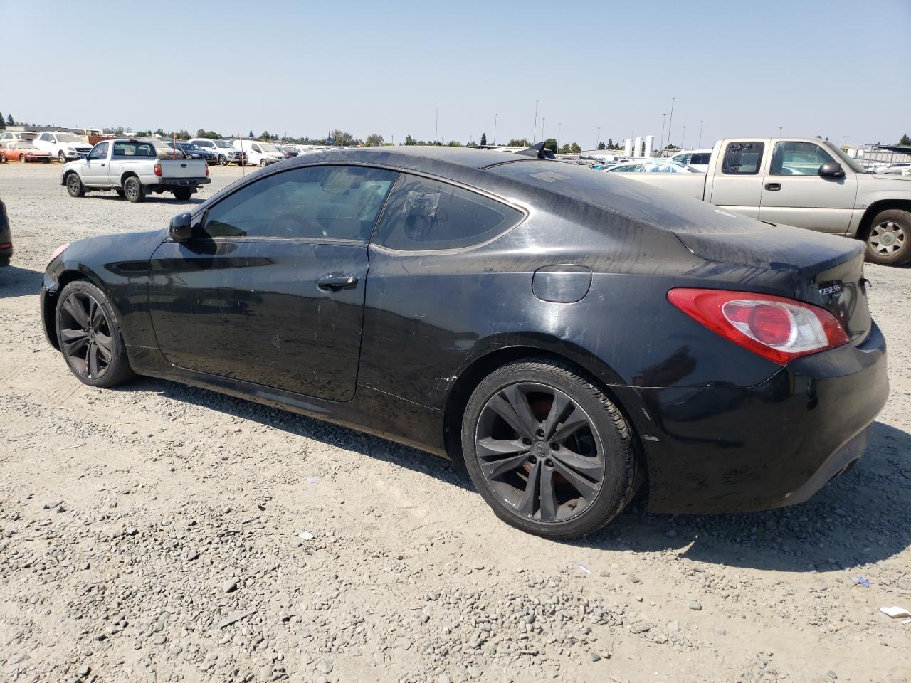 2011 Hyundai Genesis Coupe 2.0T - Фото 2