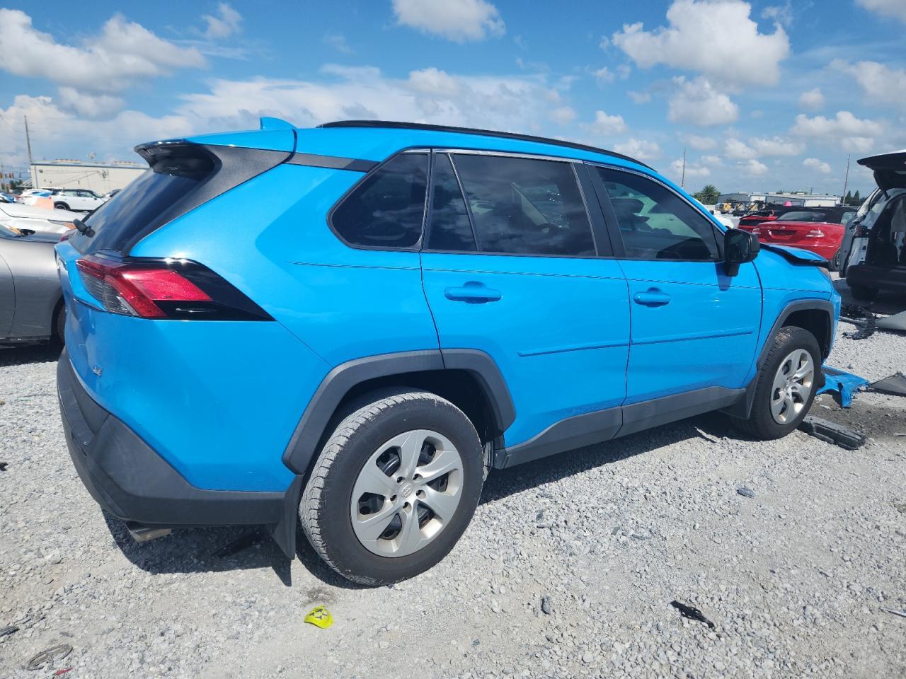 2019 Toyota Rav4 Le - Фото 3