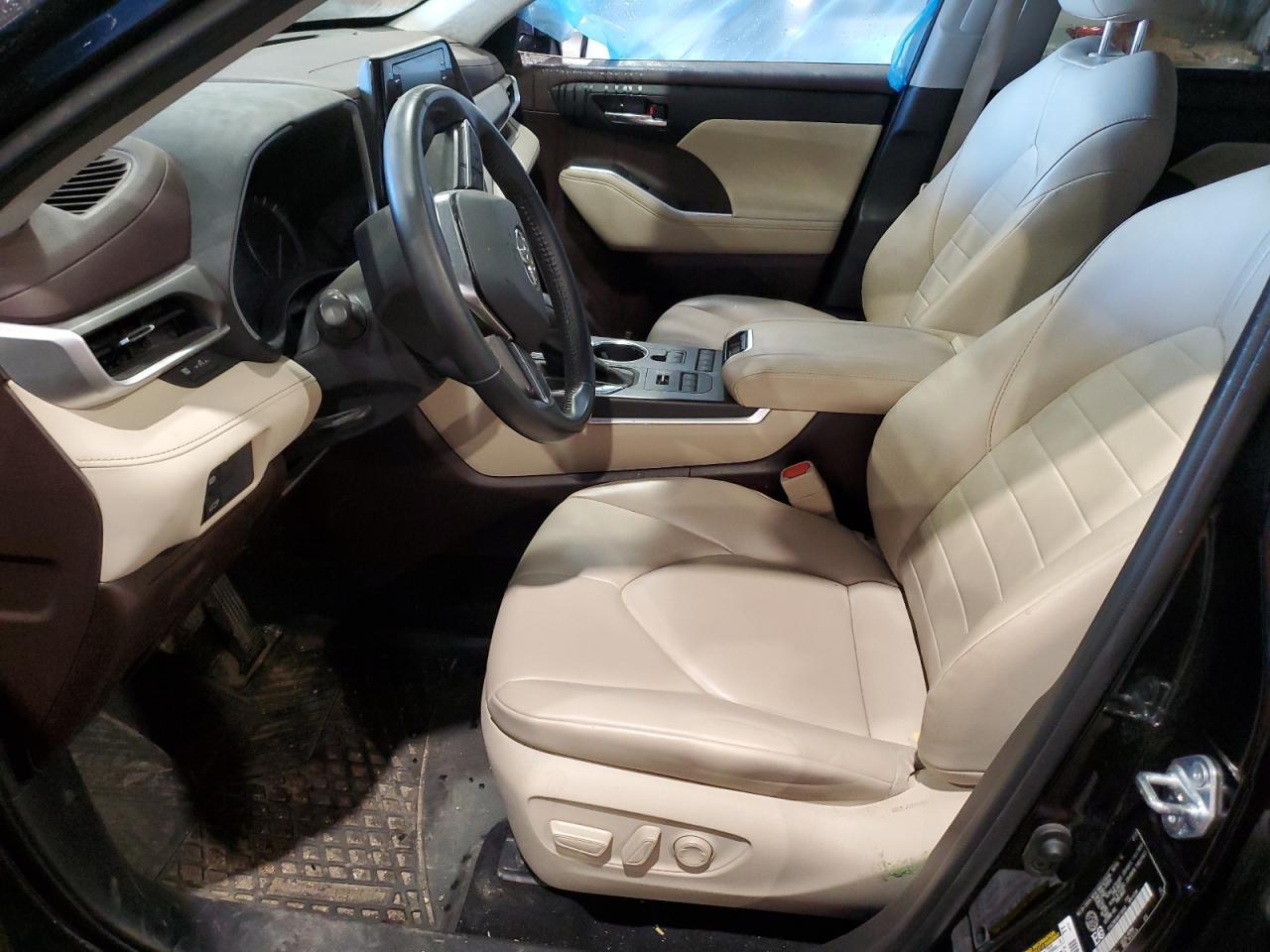 2021 Toyota Highlander Xle - Image 7
