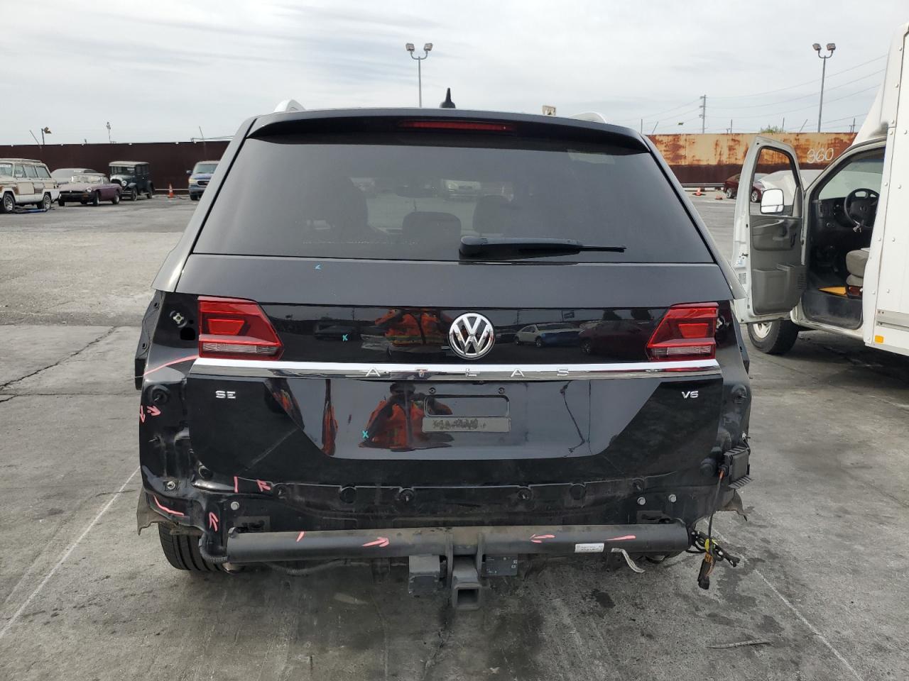 2019 Volkswagen Atlas Se - Фото 6