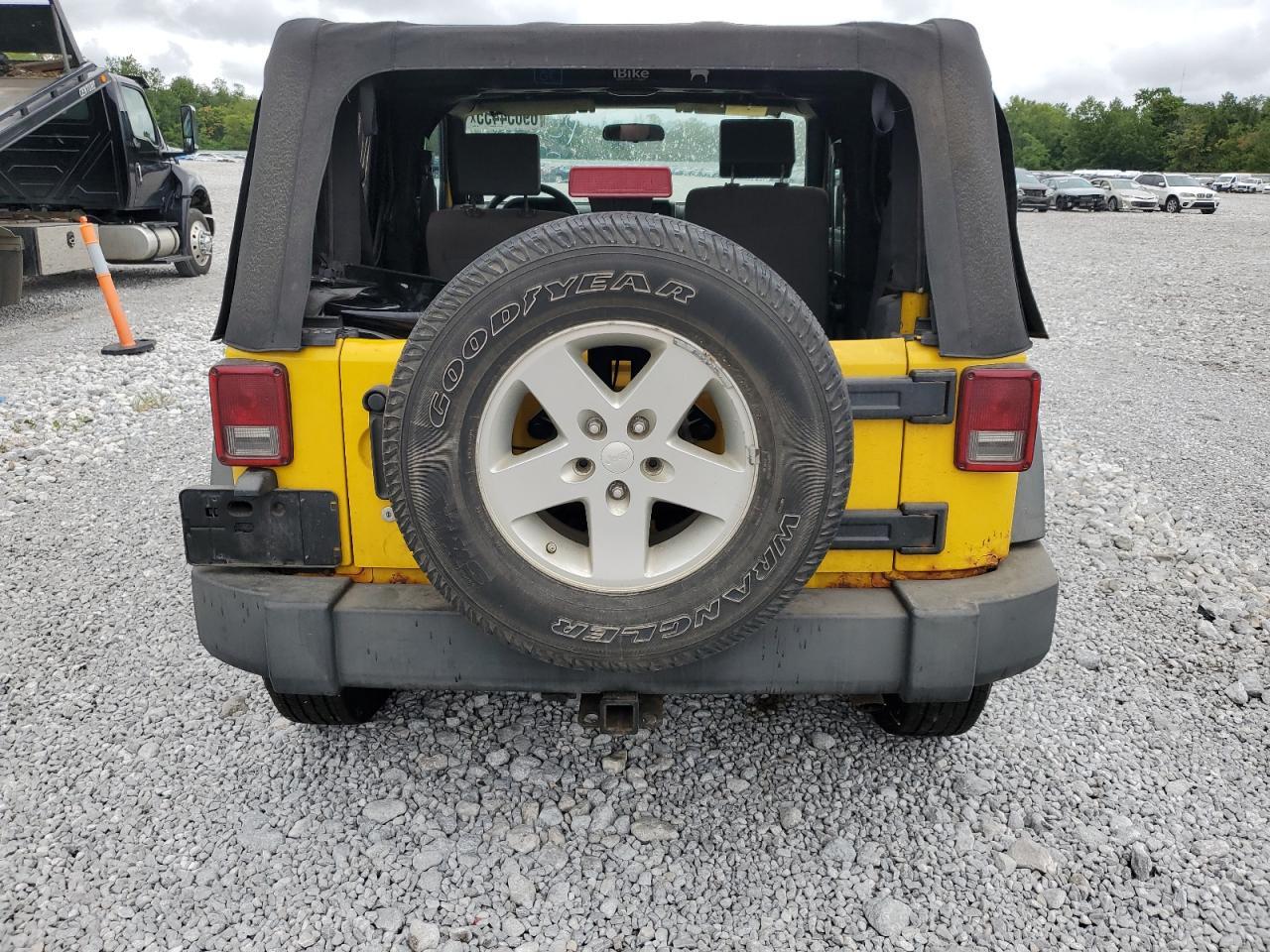 2008 Jeep Wrangler X - Image 6