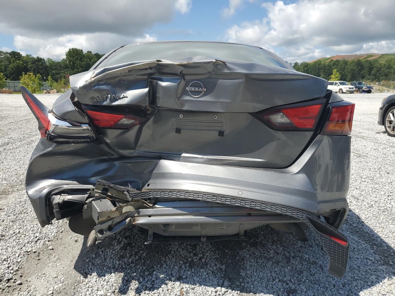 2023 Nissan Altima S - Image 6