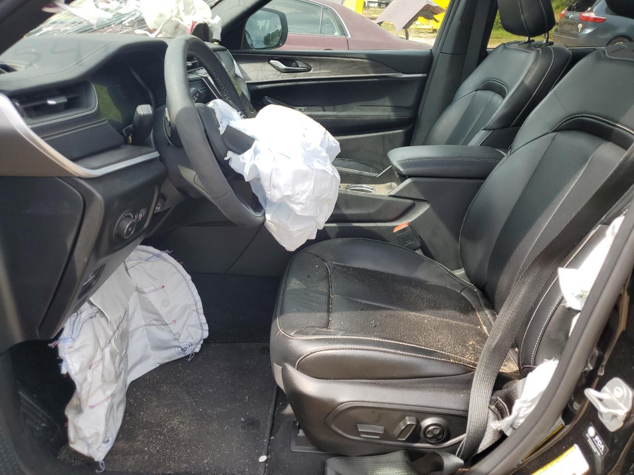 2024 Jeep Grand Cherokee L Limited - Image 7