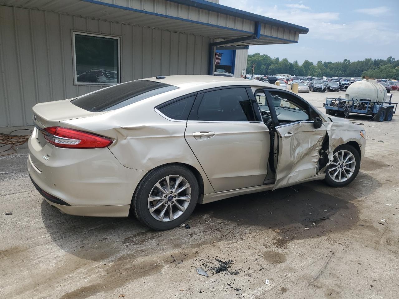 2017 Ford Fusion Se - Фото 3