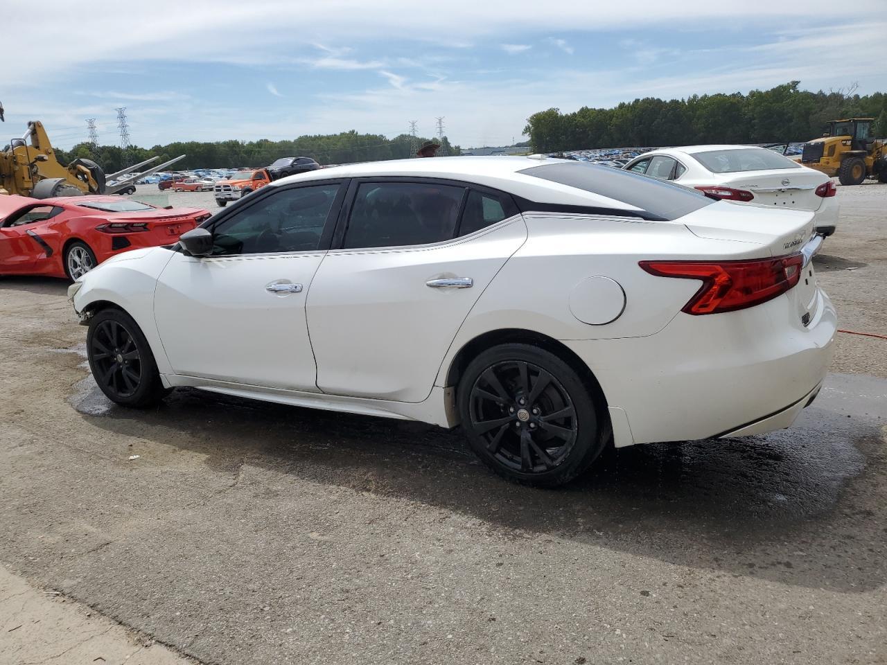 2016 Nissan Maxima 3.5S - Фото 2