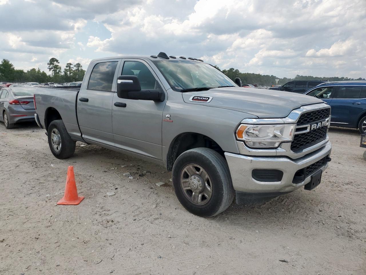 2024 Ram 2500 Tradesman - Фото 4