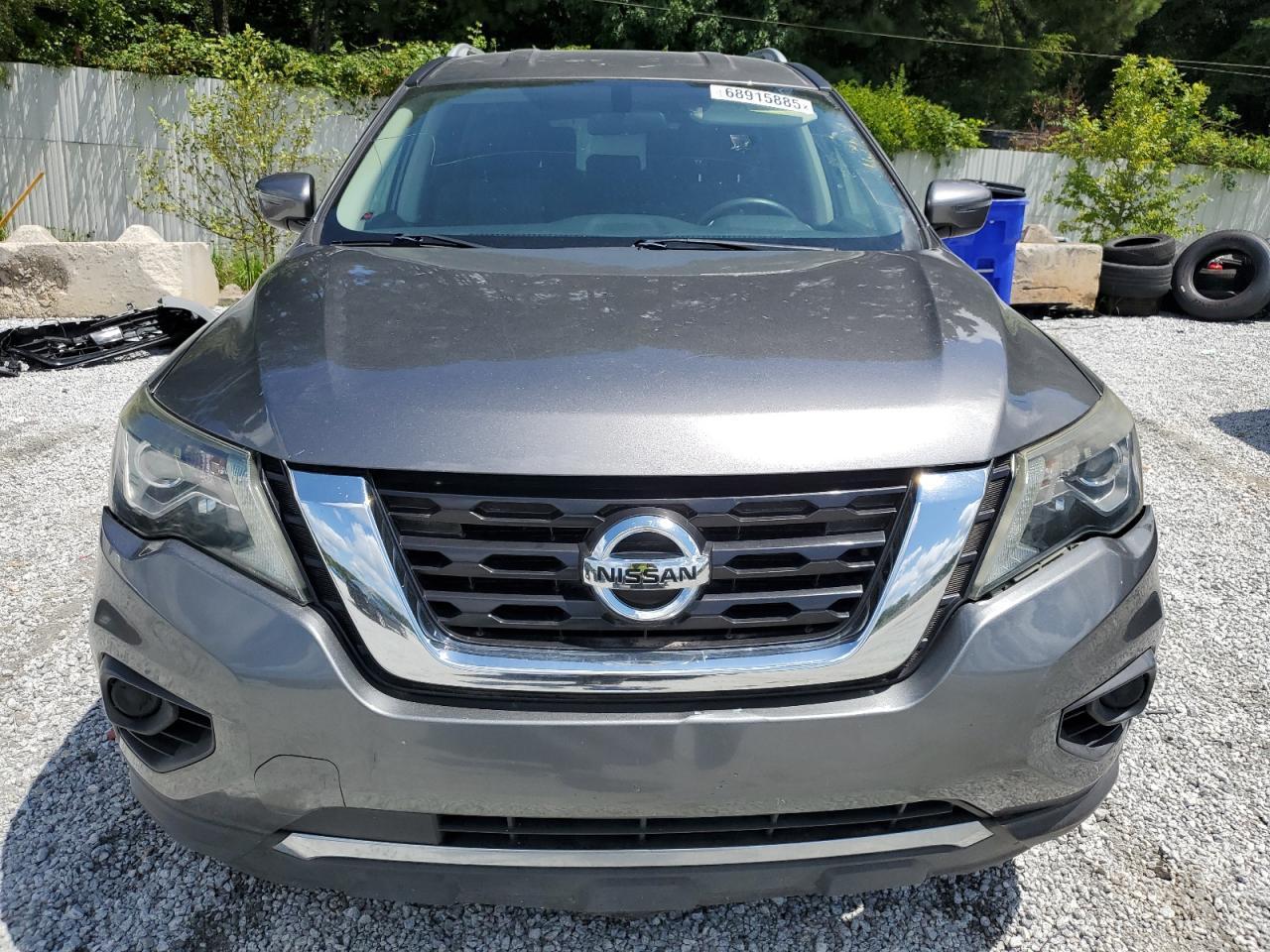 2019 Nissan Pathfinder S - Image 5