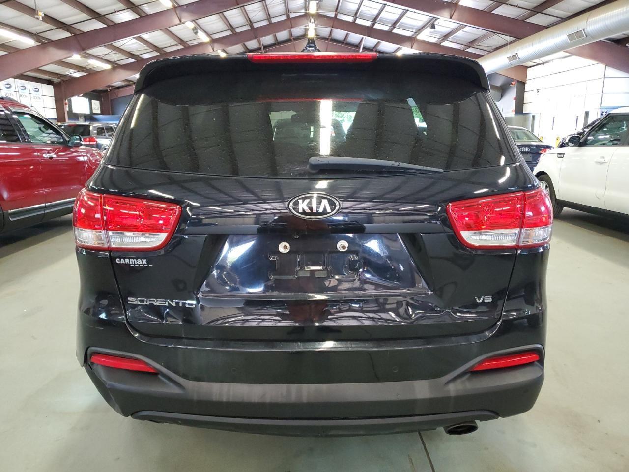 2017 Kia Sorento Lx - Фото 6