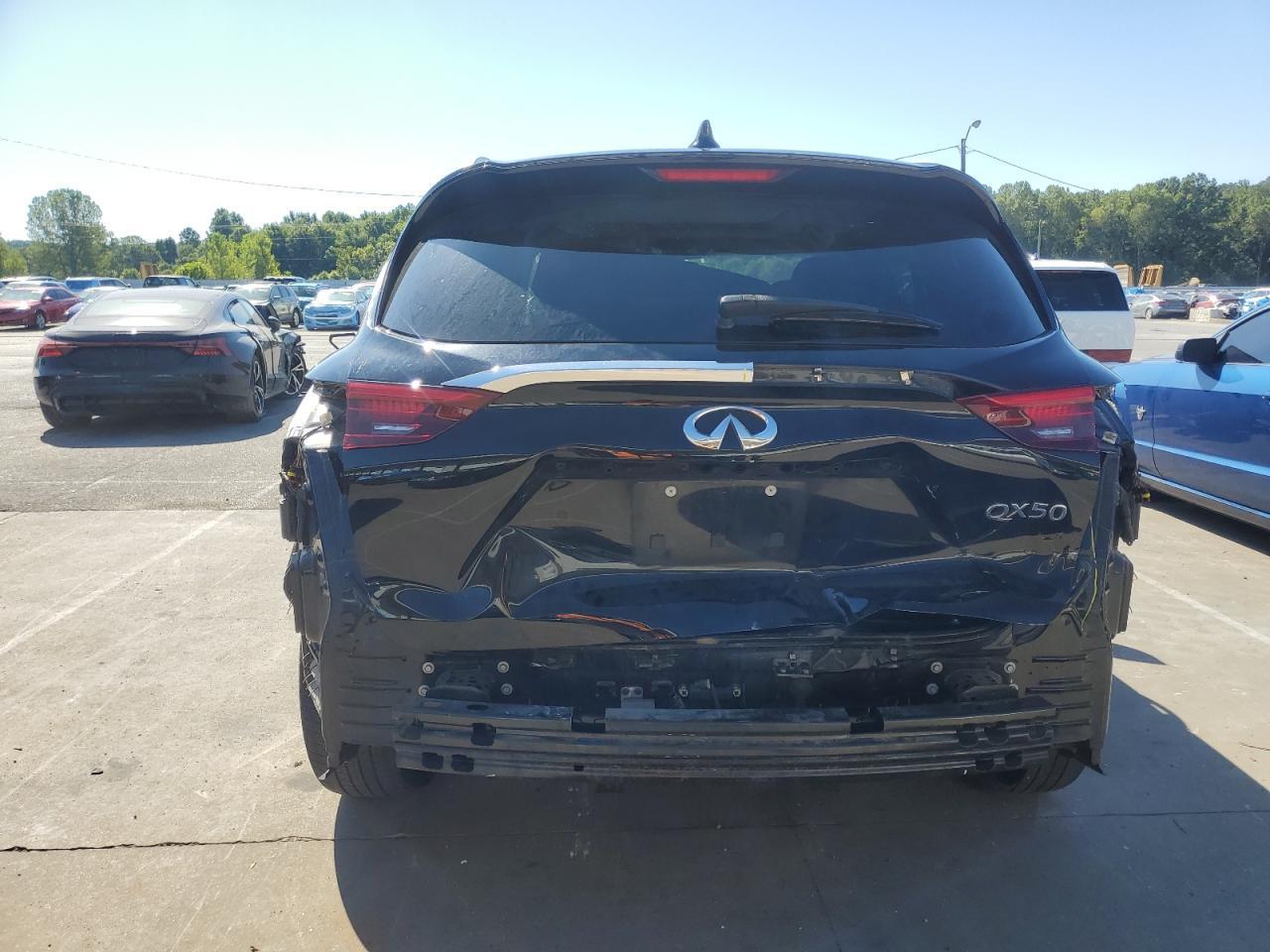2019 Infiniti Qx50 Essential - Image 6