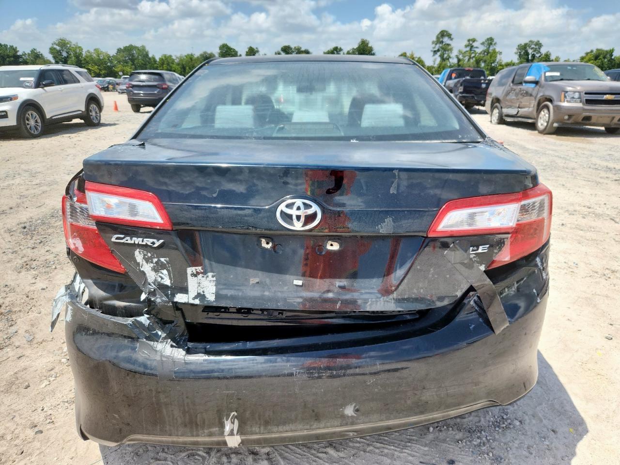 2012 Toyota Camry Base - Фото 6