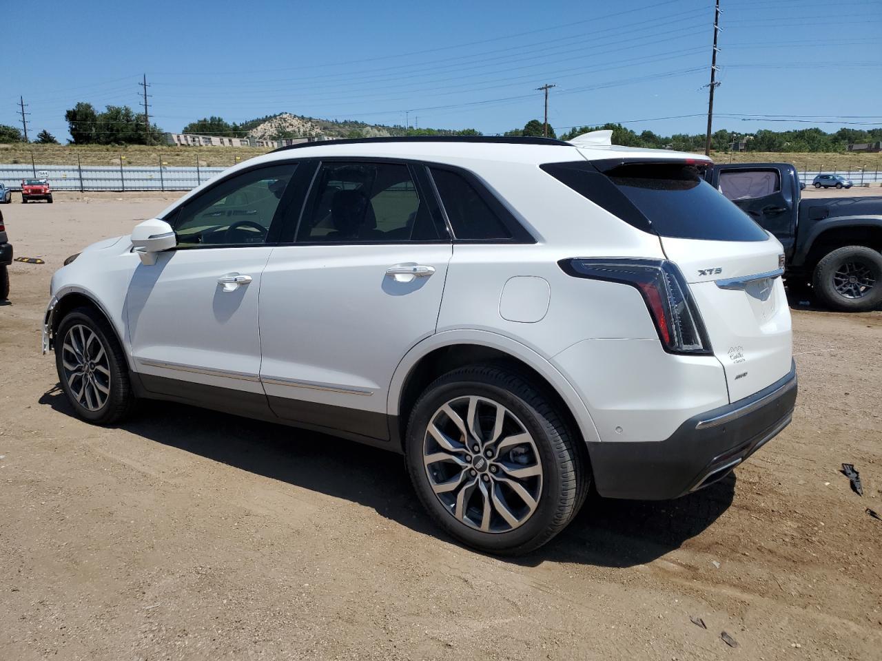 2021 Cadillac Xt5 Sport - Фото 2