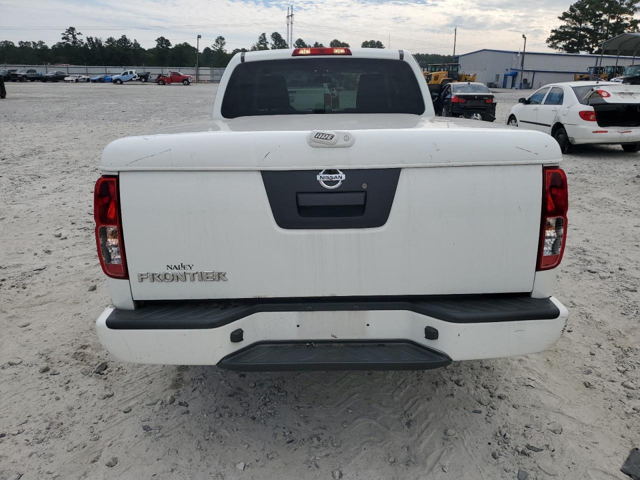 2019 Nissan Frontier S - Image 6