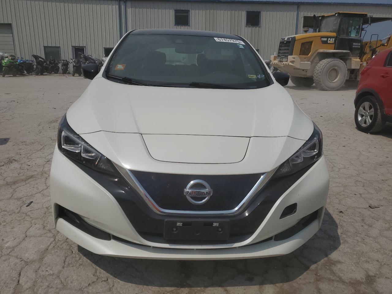 2018 Nissan Leaf S - Image 5