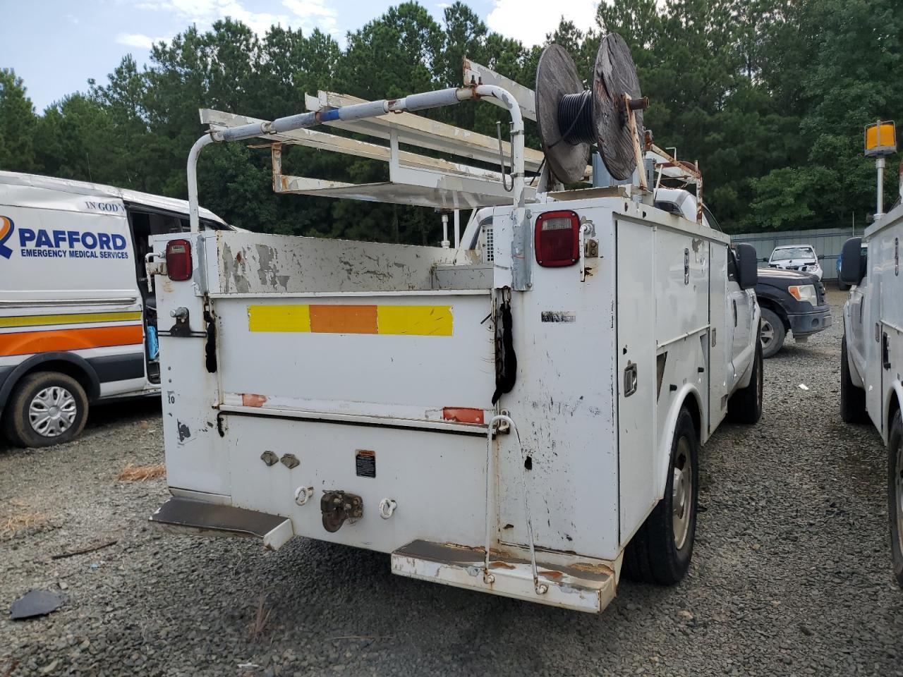 2008 Ford F350 Srw Super Duty - Image 3