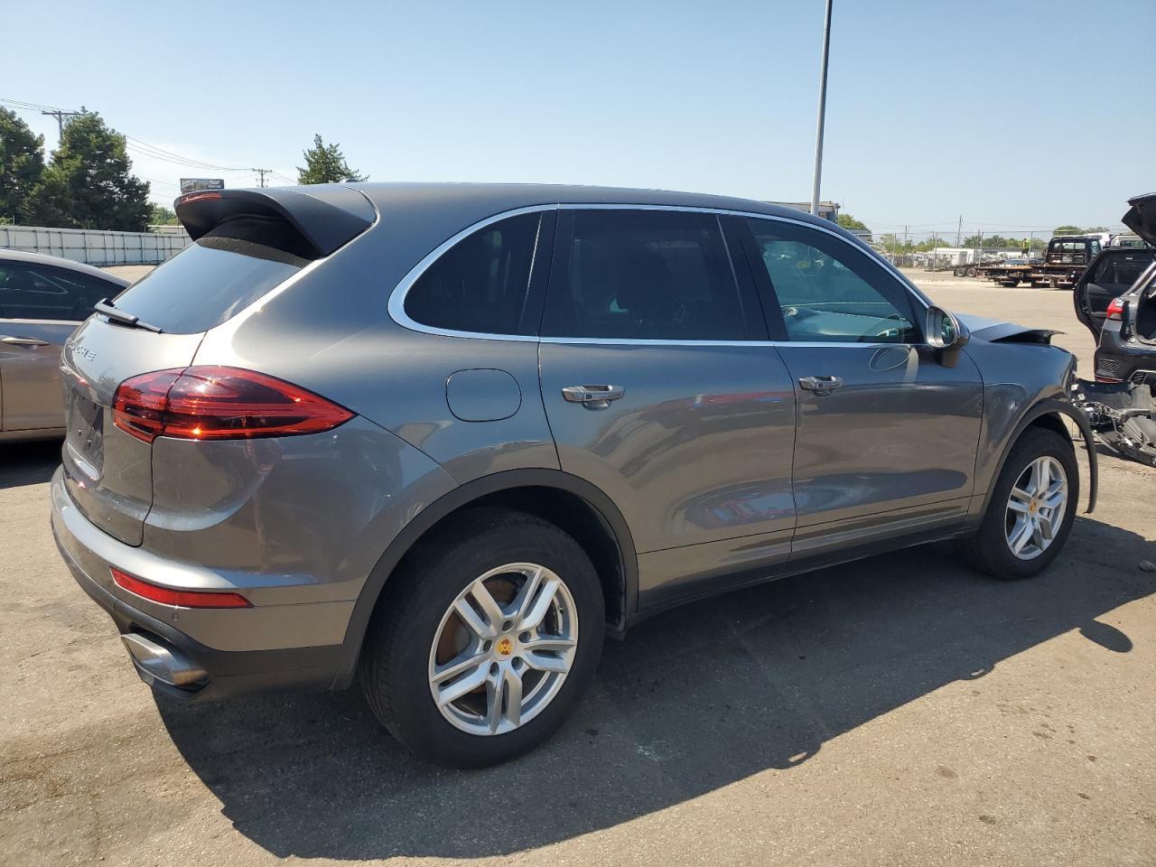 2017 Porsche Cayenne - Фото 3