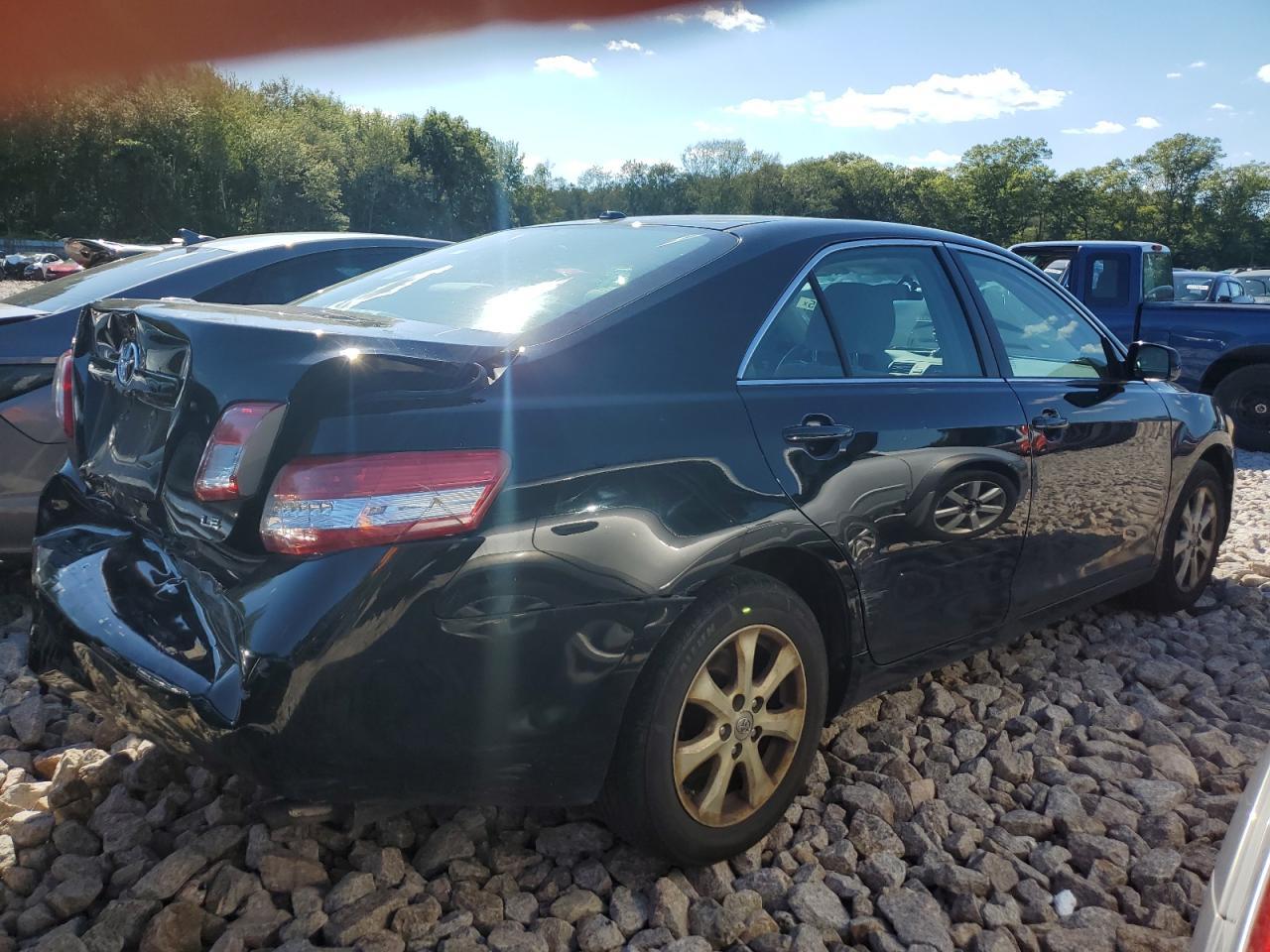 2011 Toyota Camry Base - Image 3