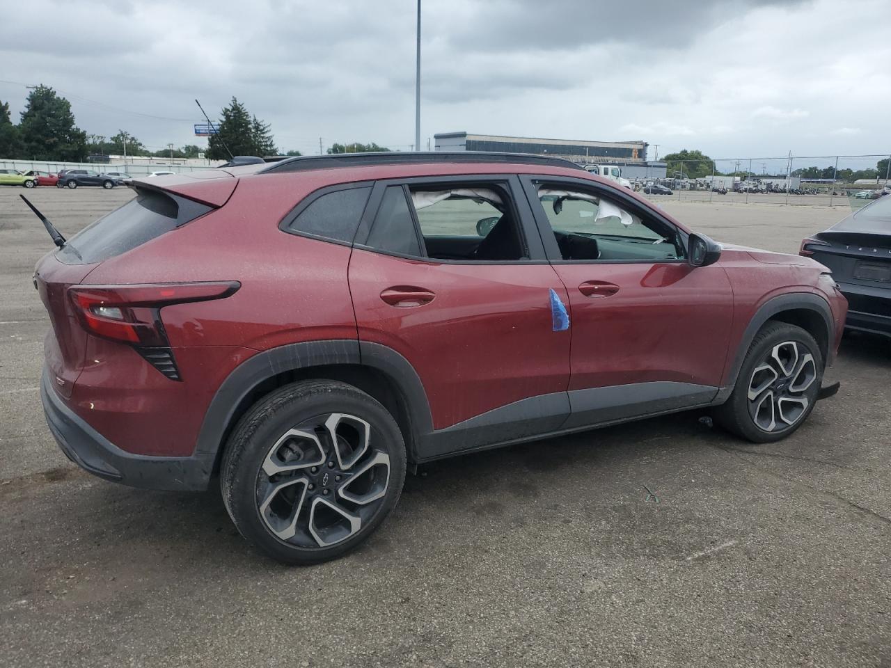 2025 Chevrolet Trax 2Rs - Image 3