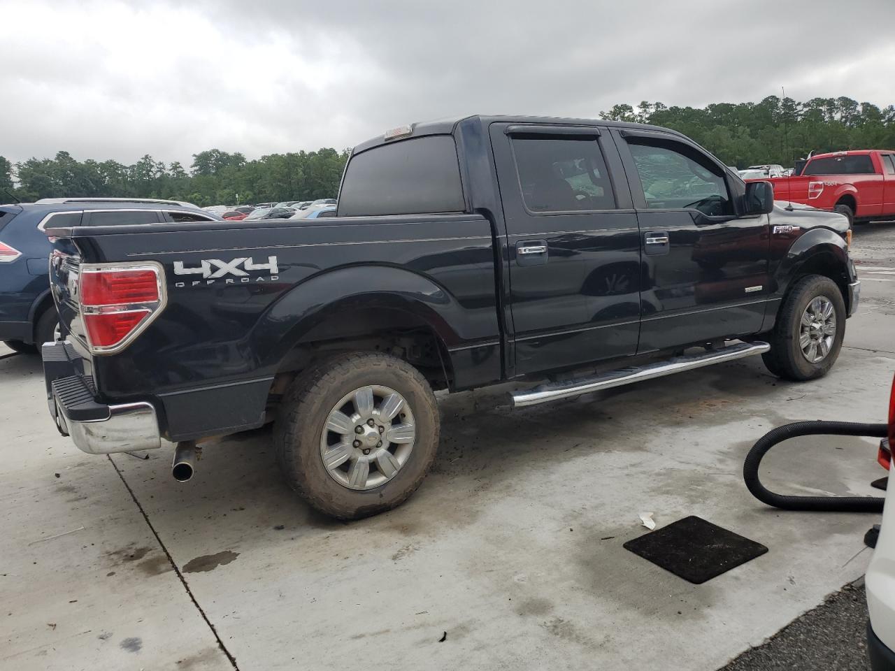 2011 Ford F150 Supercrew - Image 3