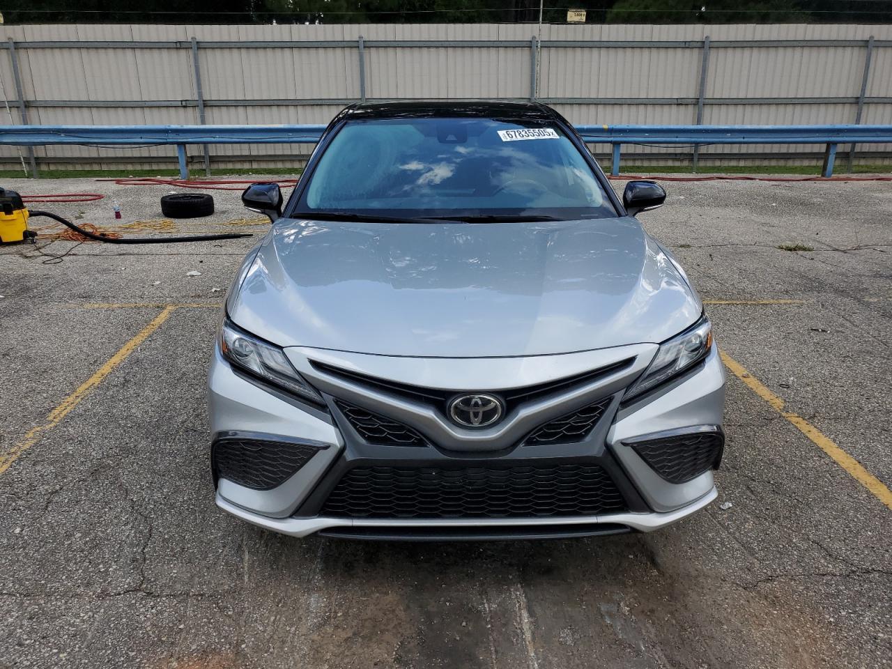 2021 Toyota Camry Xse - Фото 5