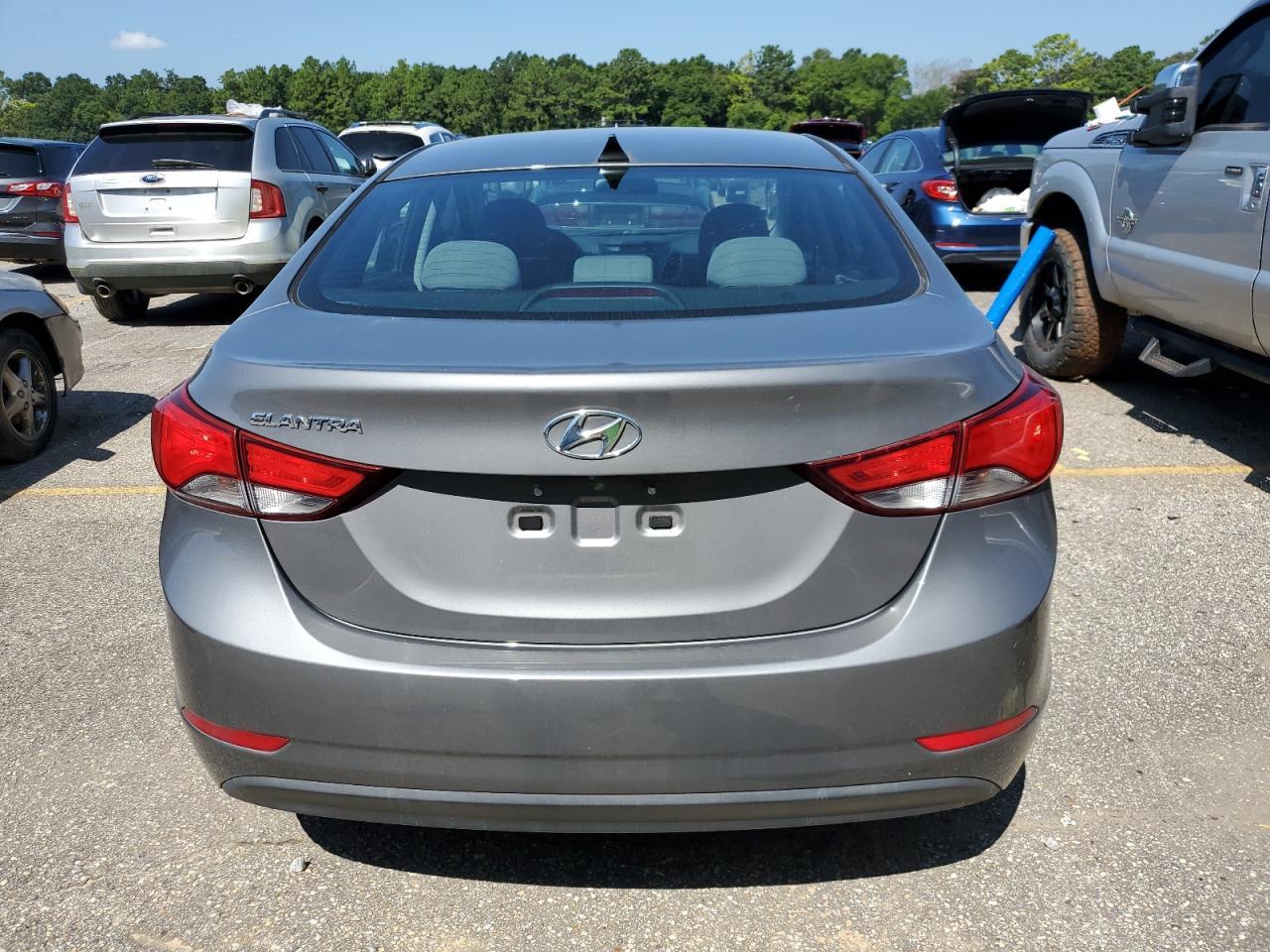 2014 Hyundai Elantra Se - Фото 6