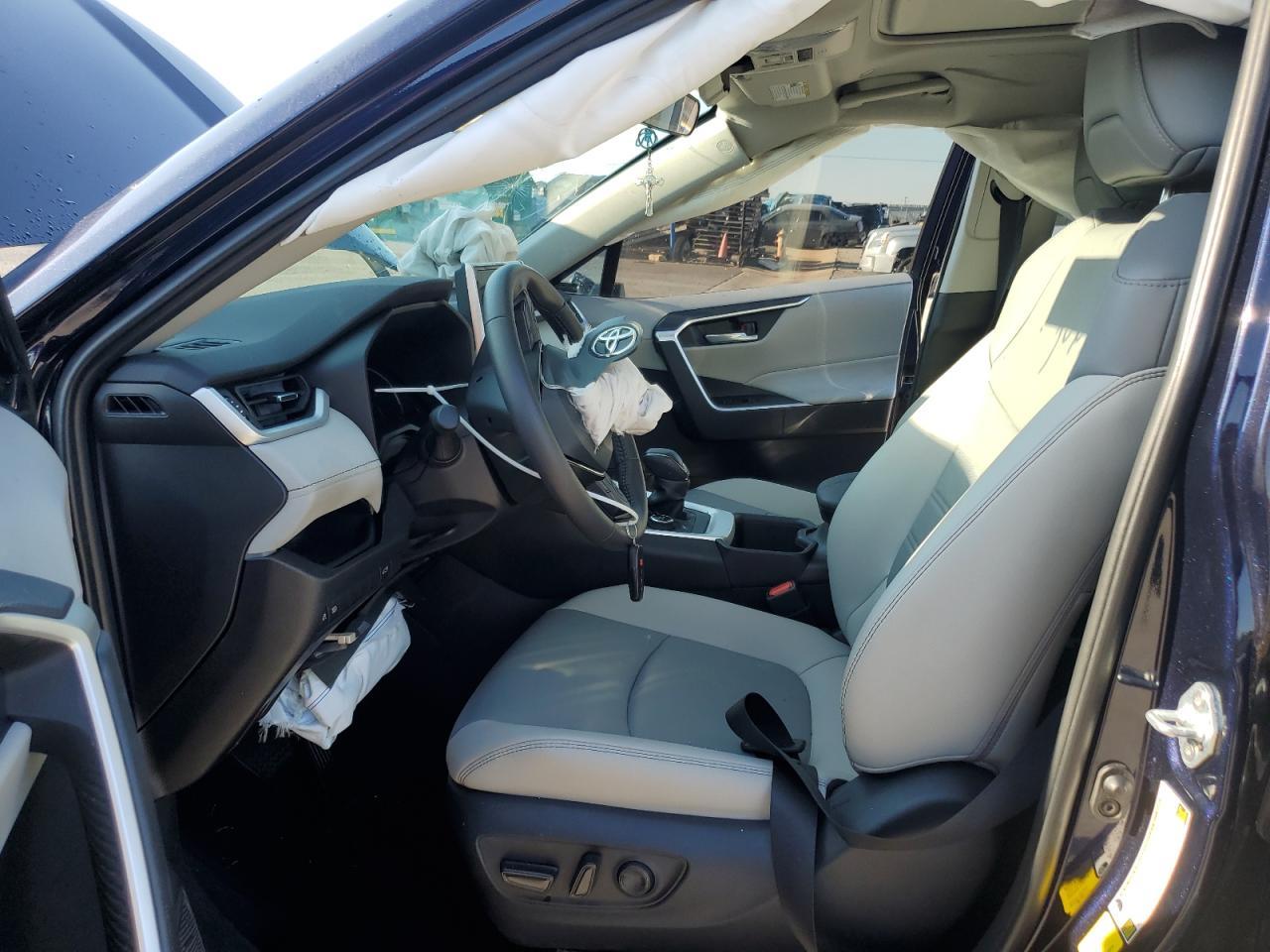 2024 Toyota Rav4 Xle Premium - Фото 7