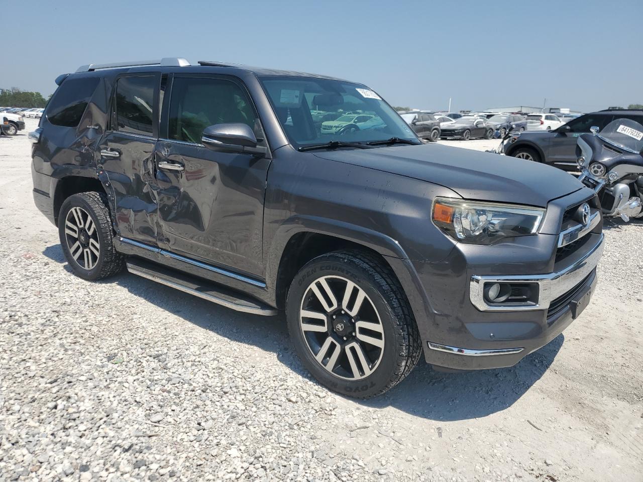 2014 Toyota 4Runner Sr5 - Image 4