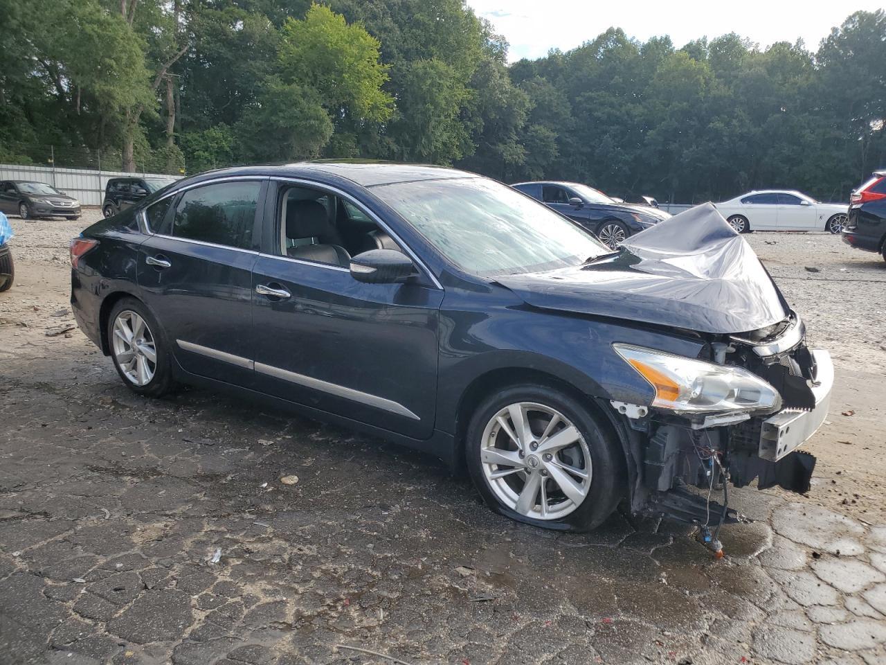 2015 Nissan Altima 2.5 - Image 4