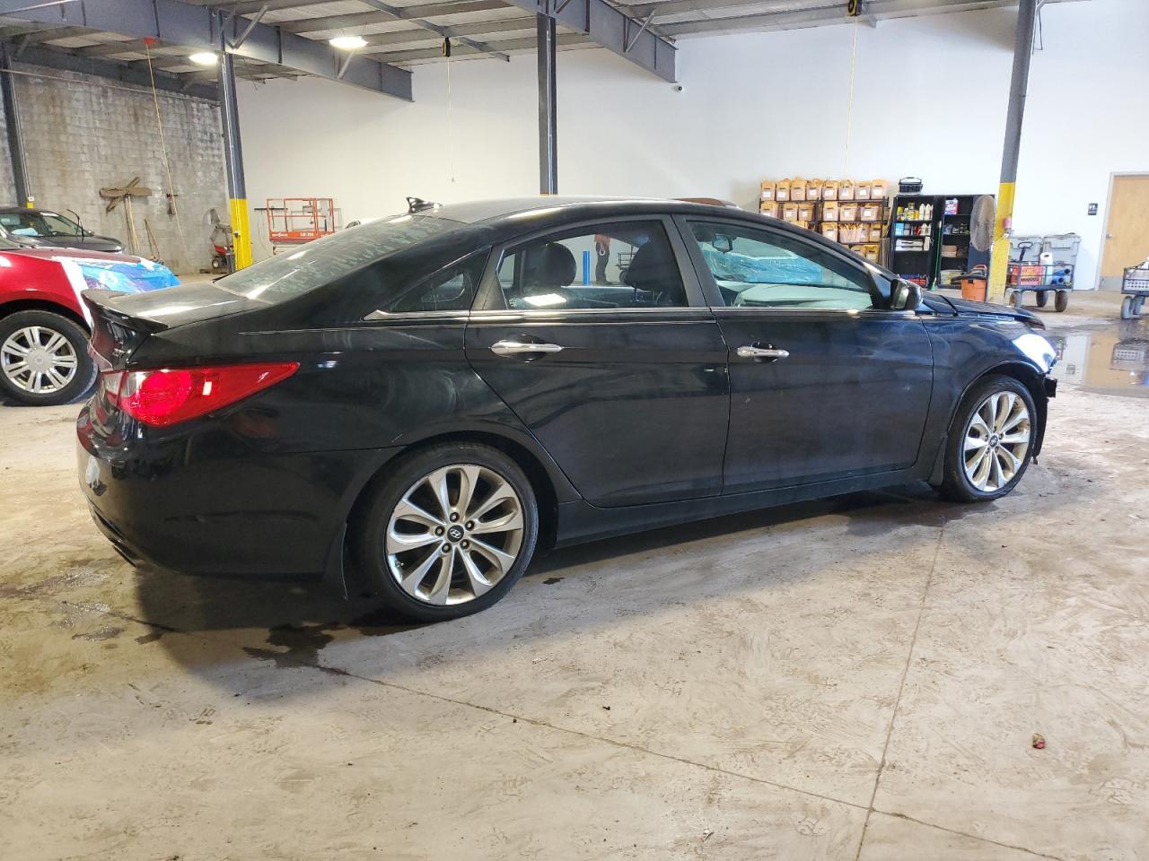 2012 Hyundai Sonata Se - Image 3