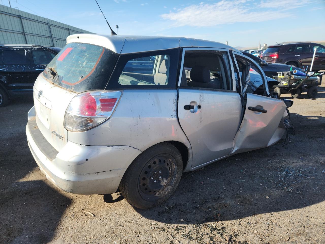 2006 Toyota Corolla Matrix Base - Фото 3