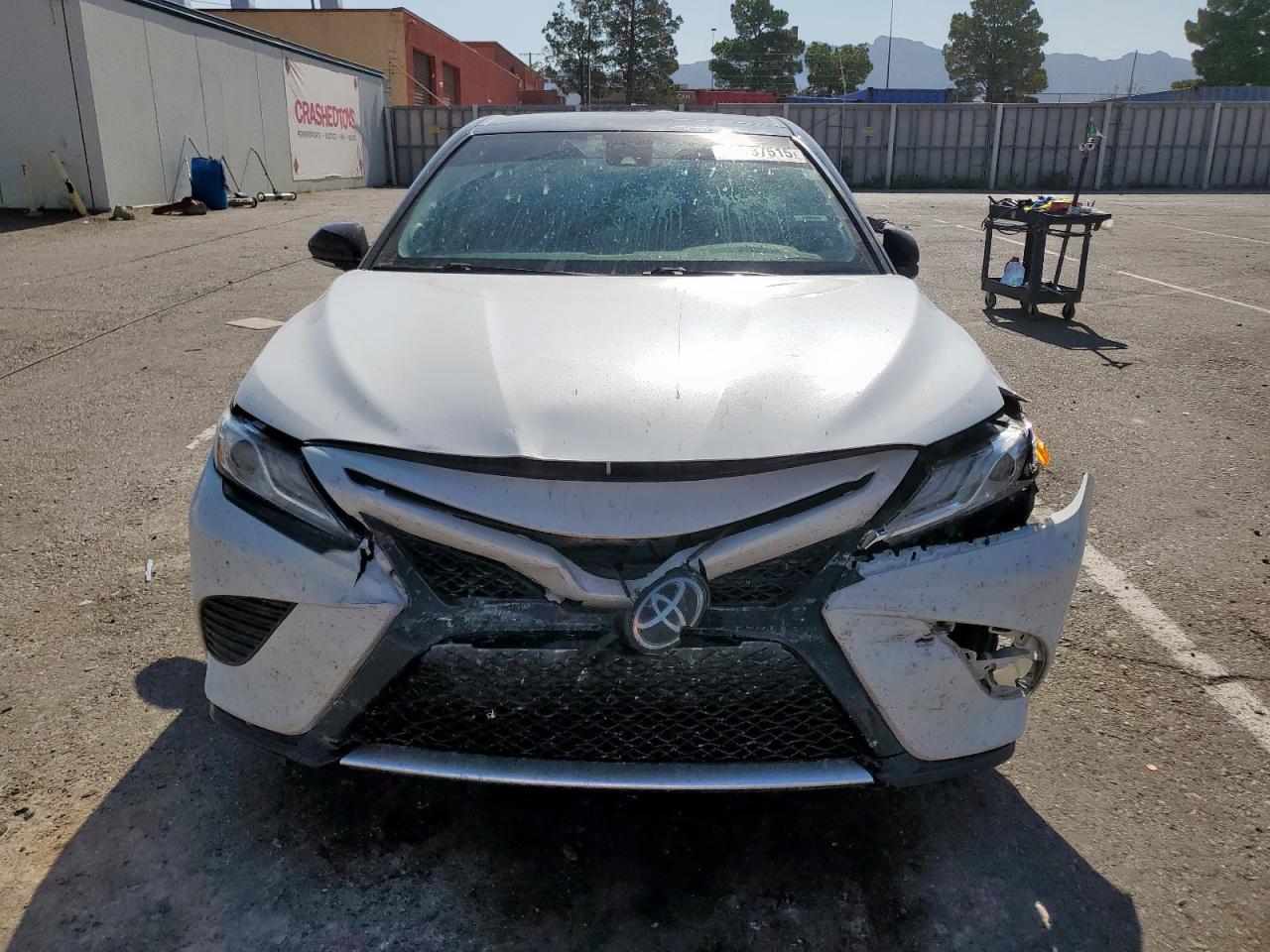 2020 Toyota Camry Xse - Фото 5