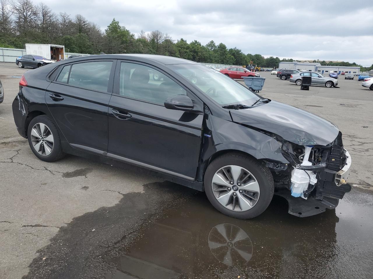 2019 Hyundai Ioniq - Image 4