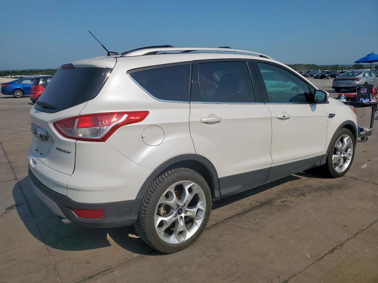 2015 Ford Escape Titanium - Фото 3